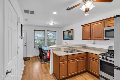 16 E Shore Street, Keansburg, NJ 07734 - Photo 11