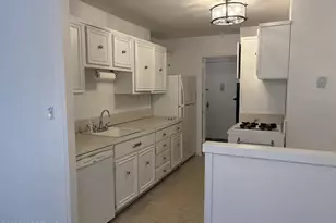 28 Riverside Ave, Red Bank, NJ 07701 - Photo 5