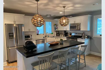17 Via Ripa Way, Sea Bright, NJ 07760 - Photo 3