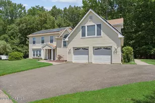 7 Cannan Ct, Marlboro Township, NJ 07726 - Photo 3