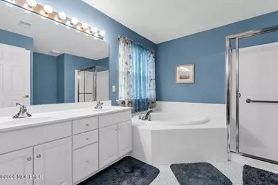 2 Pine Valley Court, Lakewood, NJ 08701 - Photo 19