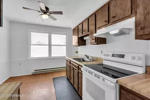 14 S Chestnut Ave, Whiting, NJ 08759 - Photo 9