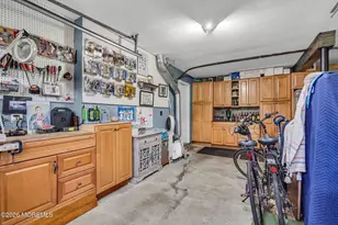 10 Yellowstone Ln, Howell Township, NJ 07731 - Photo 7