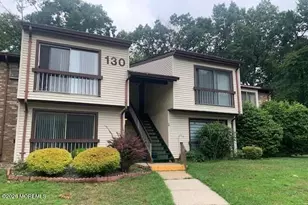 130 Amberly Dr, Manalapan Township, NJ 07726 - Photo 1