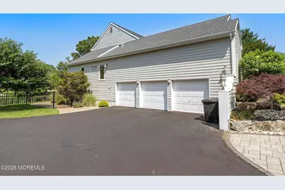31 Highland Ridge Road, Manalapan Township, NJ 07726 - Photo 7