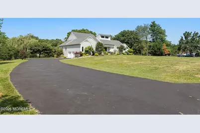 31 Highland Ridge Road, Manalapan Township, NJ 07726 - Photo 9
