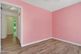 1111 Morning Glory Dr, Monroe Township, NJ 08831 - Photo 25