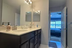 24 Tottenham Ct, Jersey City, NJ 07305 - Photo 15