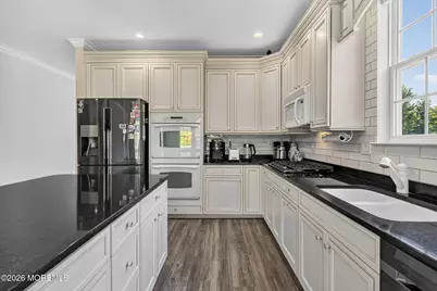 1 Percheron Road, Manalapan Township, NJ 07726 - Photo 17