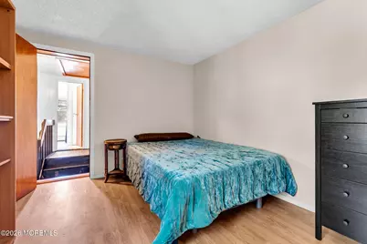 6 New Brunswick Avenue, Matawan, NJ 07747 - Photo 23