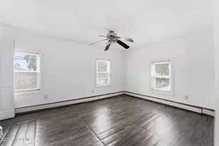 90 Fulton St, Keyport, NJ 07735 - Photo 25