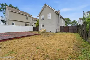 90 Fulton St, Keyport, NJ 07735 - Photo 29