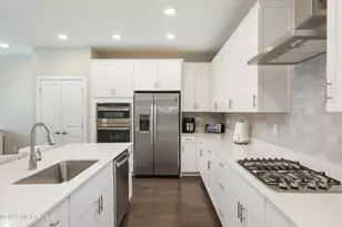 1707 Wrangler Ave, Marlboro Township, NJ 07746 - Photo 7