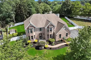 23 Taylors Run, Tinton Falls, NJ 07712 - Photo 3