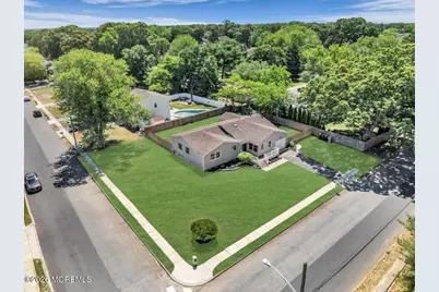 68 Sherman Avenue, Berkeley, NJ 08721 - Photo 3