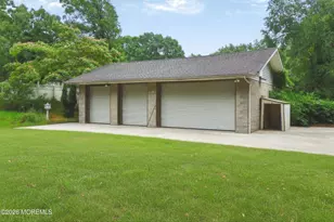 2121 Ridgeway Rd, Toms River Township, NJ 08757 - Photo 3