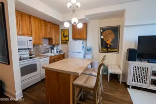 400 Deal Lake Dr, Asbury Park, NJ 07712 - Photo 3
