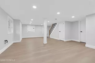 201 Knox Ave, Eatontown, NJ 07724 - Photo 35