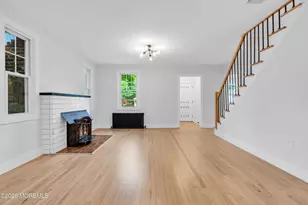 201 Knox Ave, Eatontown, NJ 07724 - Photo 9