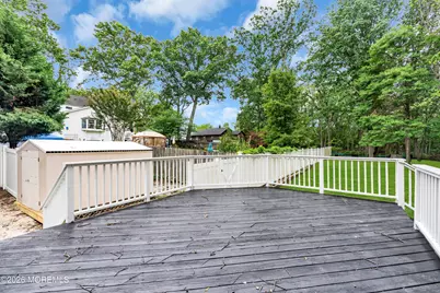 201 Knox Avenue, Eatontown, NJ 07724 - Photo 45