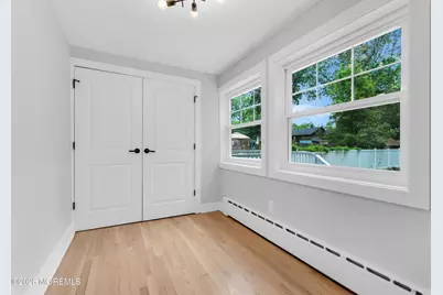 201 Knox Avenue, Eatontown, NJ 07724 - Photo 29