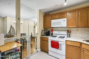 61 Frontier Way, Tinton Falls, NJ 07753 - Photo 7