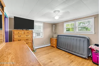1137 Roe Avenue, Point Pleasant, NJ 08742 - Photo 19