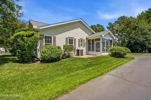 83 Jadelawns Dr, Lakewood, NJ 08701 - Photo 35