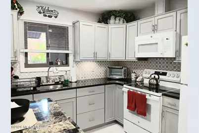 48 Ellsworth Court, Red Bank, NJ 07701 - Photo 1