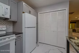 48 Ellsworth Ct, Red Bank, NJ 07701 - Photo 7