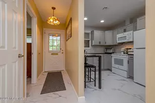 48 Ellsworth Ct, Red Bank, NJ 07701 - Photo 3