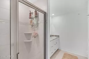 31 Midway Rd N, Eatontown, NJ 07724 - Photo 15