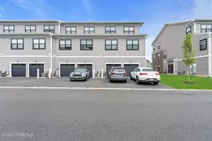 31 Midway Rd N, Eatontown, NJ 07724 - Photo 21