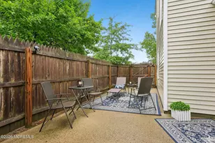 17 Cooper Ct, Freehold, NJ 07728 - Photo 23