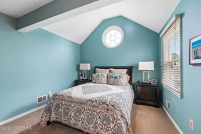 17 Cooper Court, Freehold, NJ 07728 - Photo 13
