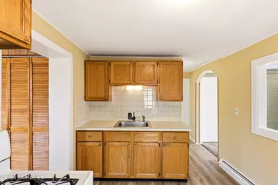 38 Collins Avenue, Port Monmouth, NJ 07758 - Photo 11