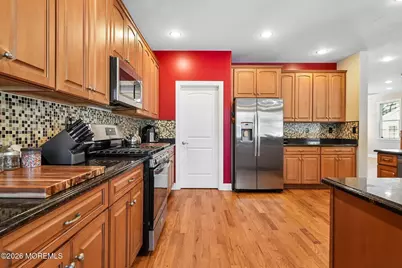 3204 Kickapoo Avenue, Point Pleasant, NJ 08742 - Photo 9