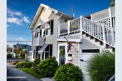 14 Cook Street #Upstairs, Monmouth Beach, NJ 07750 - Photo 11