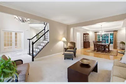 338 Valley View Circle, Freehold, NJ 07728 - Photo 23
