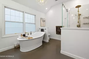 338 Valley View Cir, Freehold, NJ 07728 - Photo 35