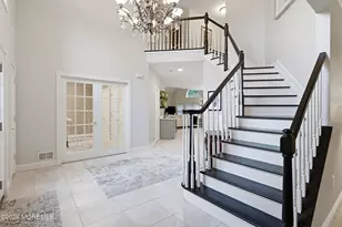 338 Valley View Cir, Freehold, NJ 07728 - Photo 9