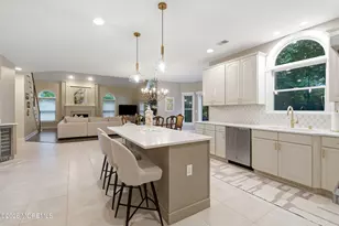 338 Valley View Cir, Freehold, NJ 07728 - Photo 19