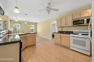 994 Treasure Ave, Manahawkin, NJ 08050 - Photo 13