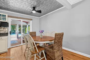 38 Spruce Dr, Shrewsbury, NJ 07702 - Photo 9