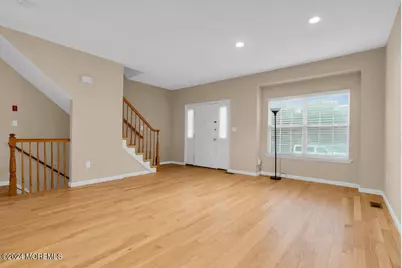 87 Richmond Court S #93, Holmdel, NJ 07733 - Photo 5