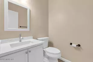 87 Richmond Ct S, Holmdel, NJ 07733 - Photo 9