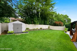 14 Juniper Pl, Matawan, NJ 07747 - Photo 25