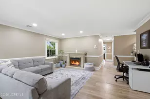 14 Juniper Pl, Matawan, NJ 07747 - Photo 5