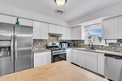 239 Cape May Avenue, Berkeley, NJ 08721 - Photo 19