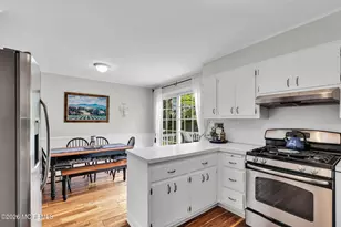 5 Spruce Dr, Shrewsbury, NJ 07702 - Photo 13